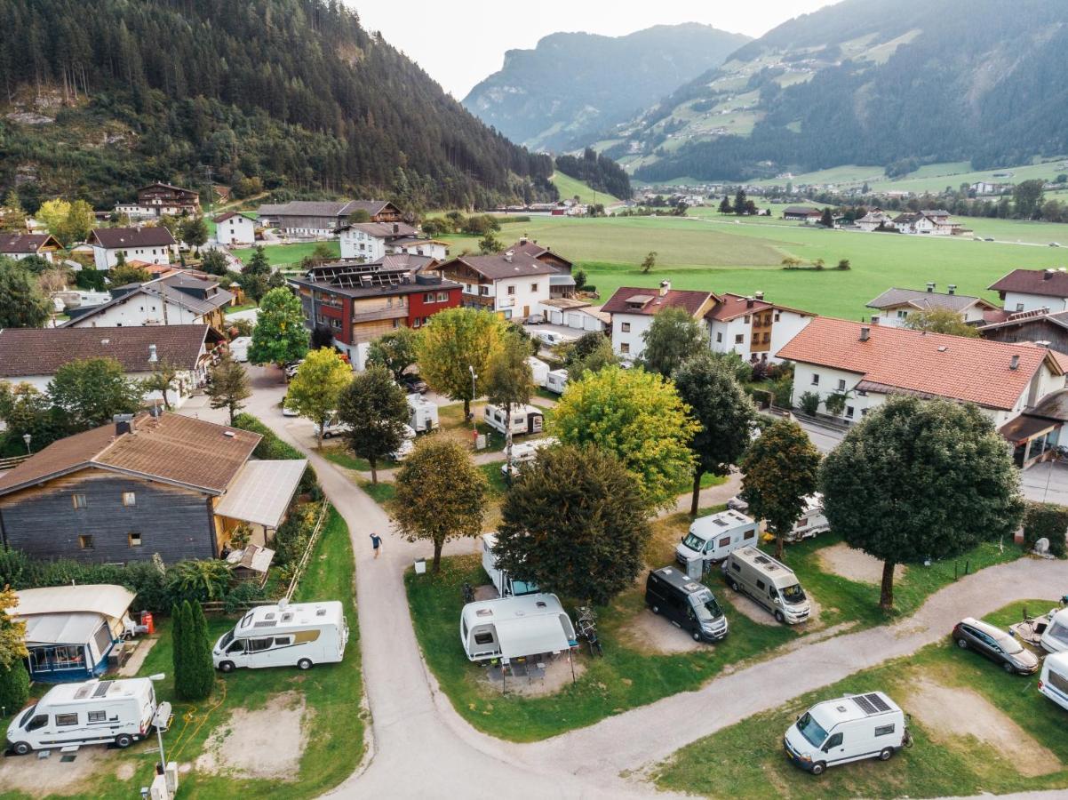 Apparthaus & Chalets Hofer Zell am Ziller Bagian luar foto