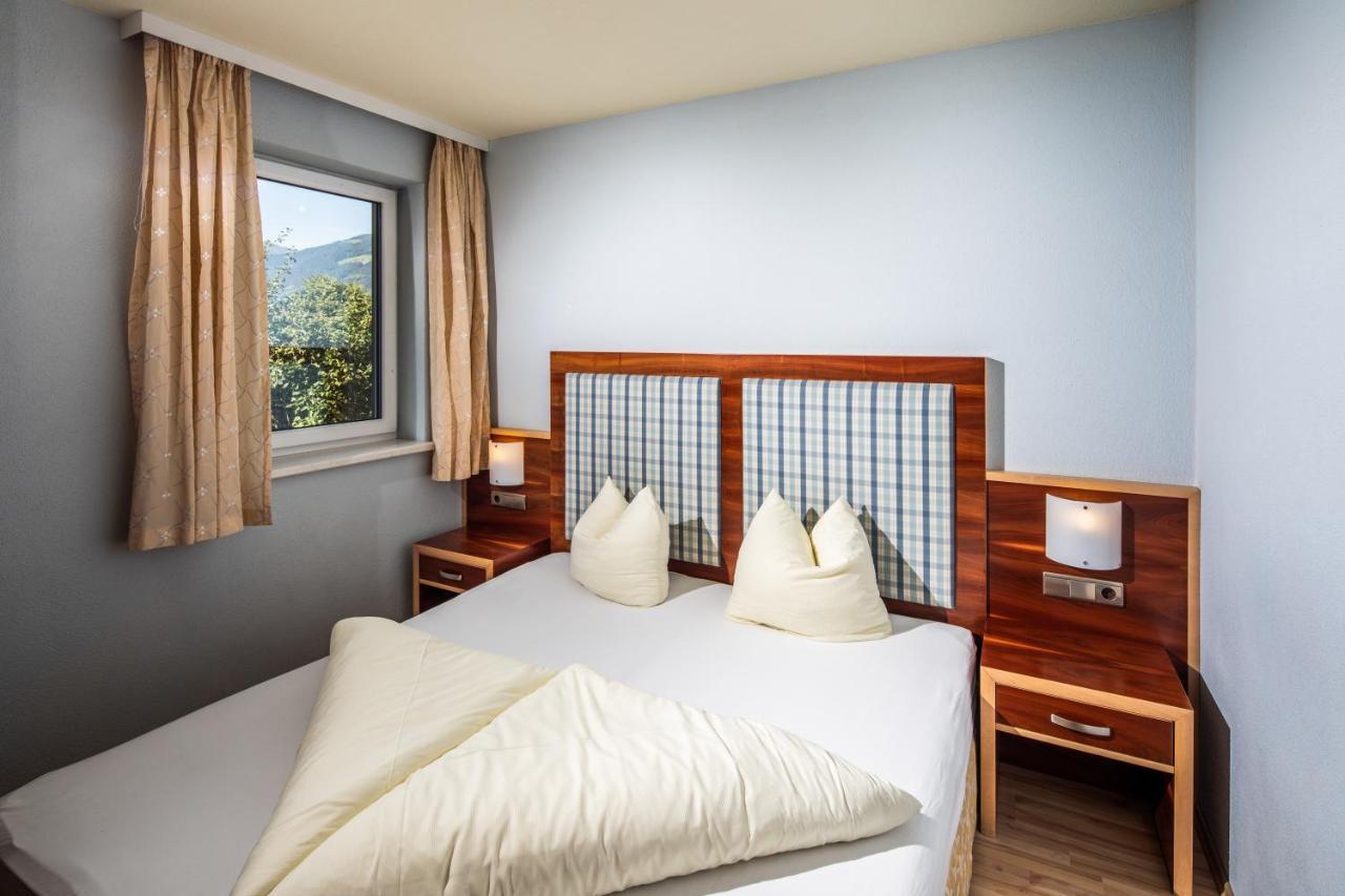 Apparthaus & Chalets Hofer Zell am Ziller Bagian luar foto