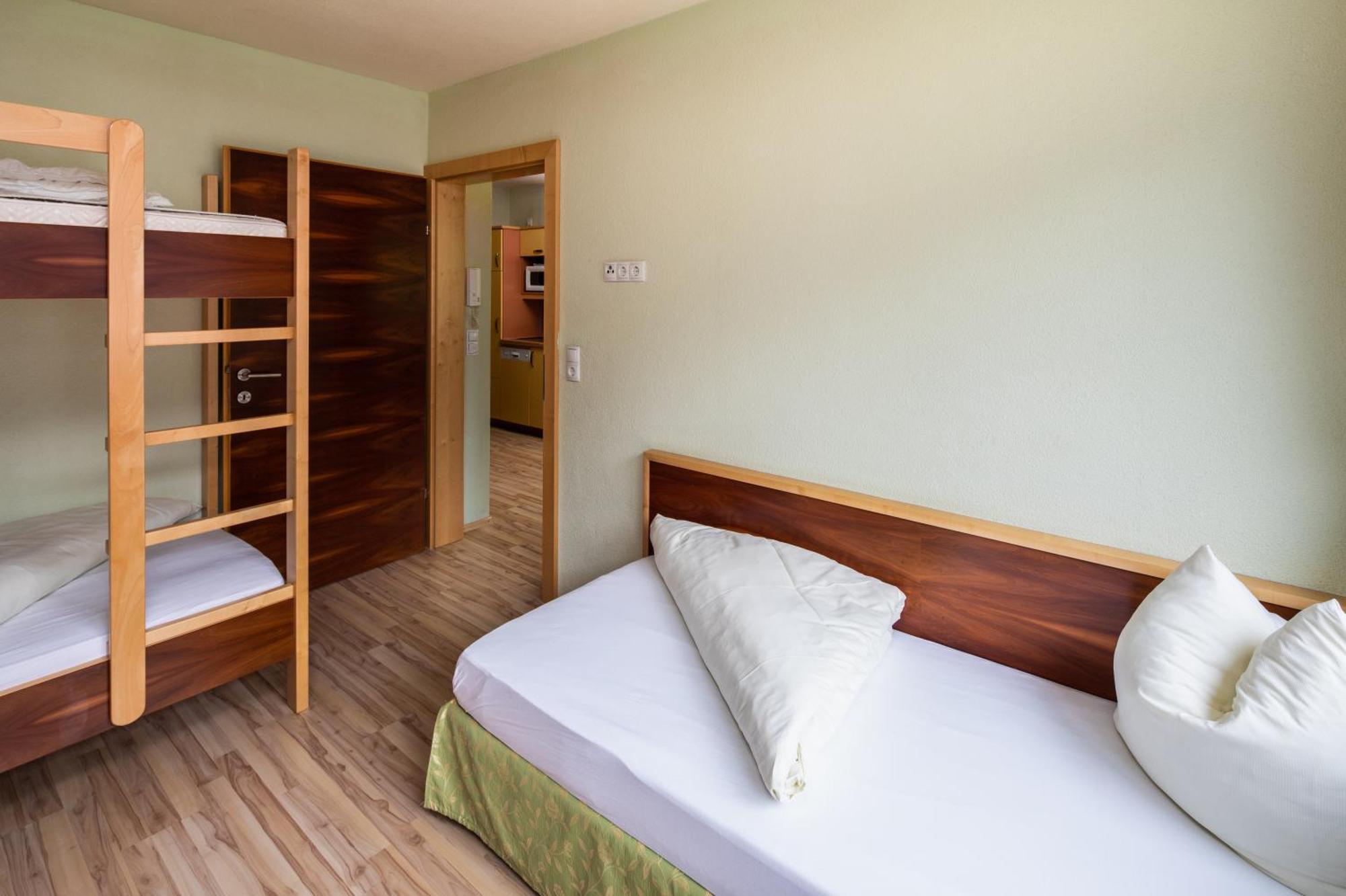 Apparthaus & Chalets Hofer Zell am Ziller Bagian luar foto