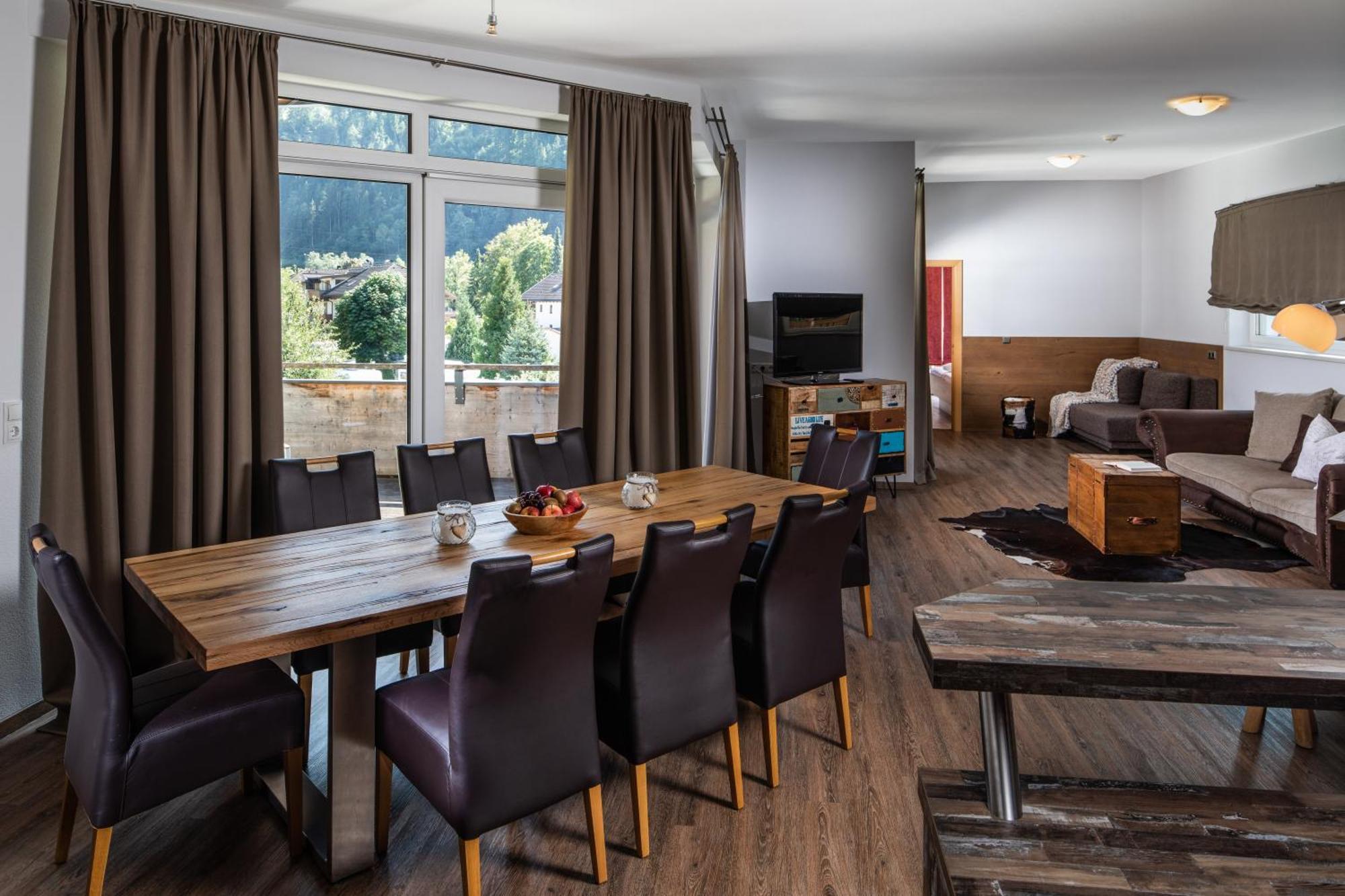 Apparthaus & Chalets Hofer Zell am Ziller Bagian luar foto