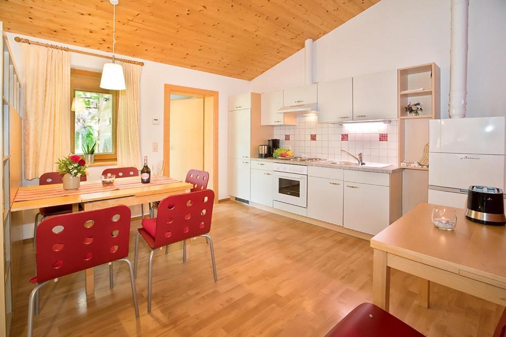 Apparthaus & Chalets Hofer Zell am Ziller Bagian luar foto