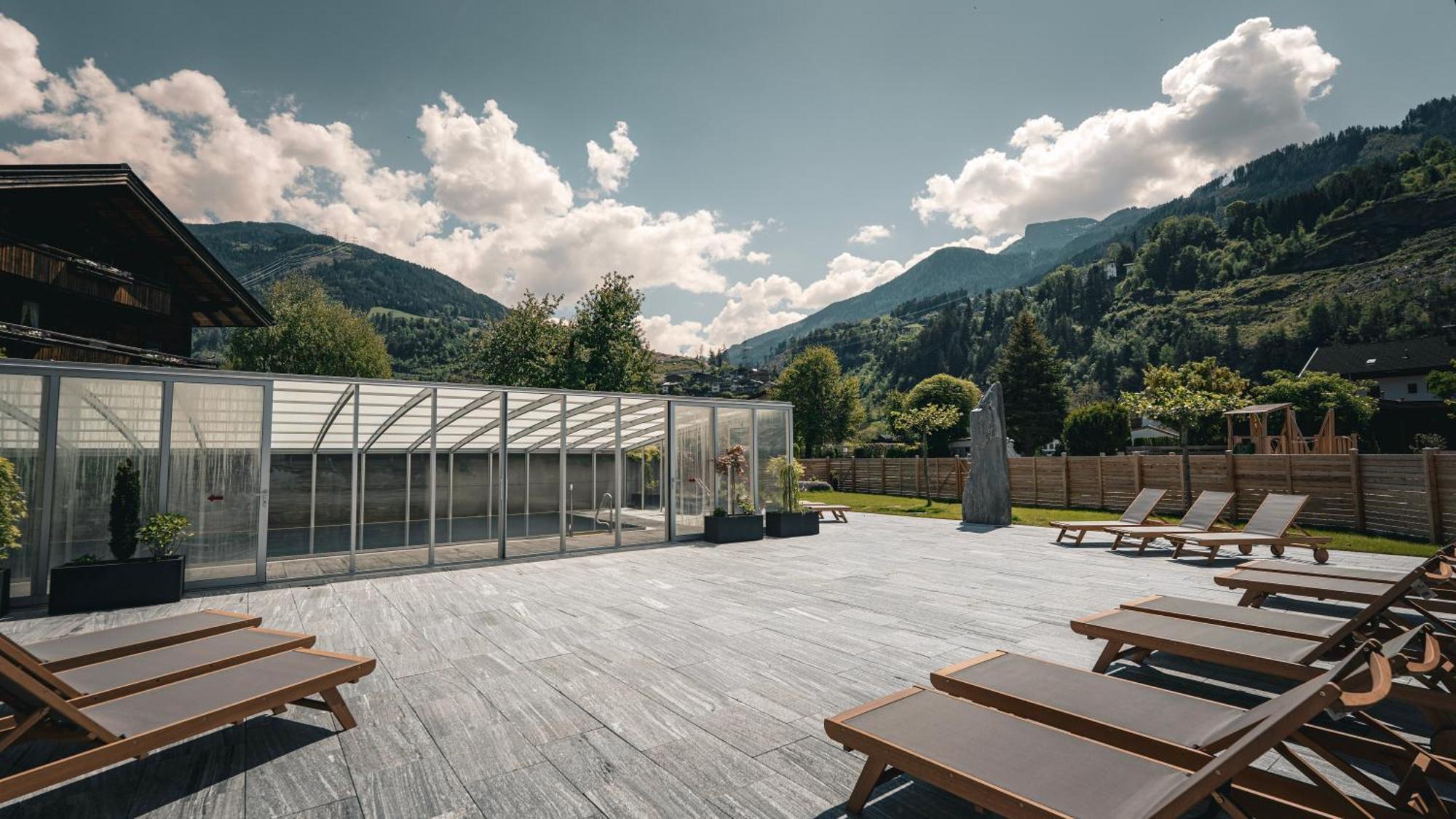 Apparthaus & Chalets Hofer Zell am Ziller Bagian luar foto