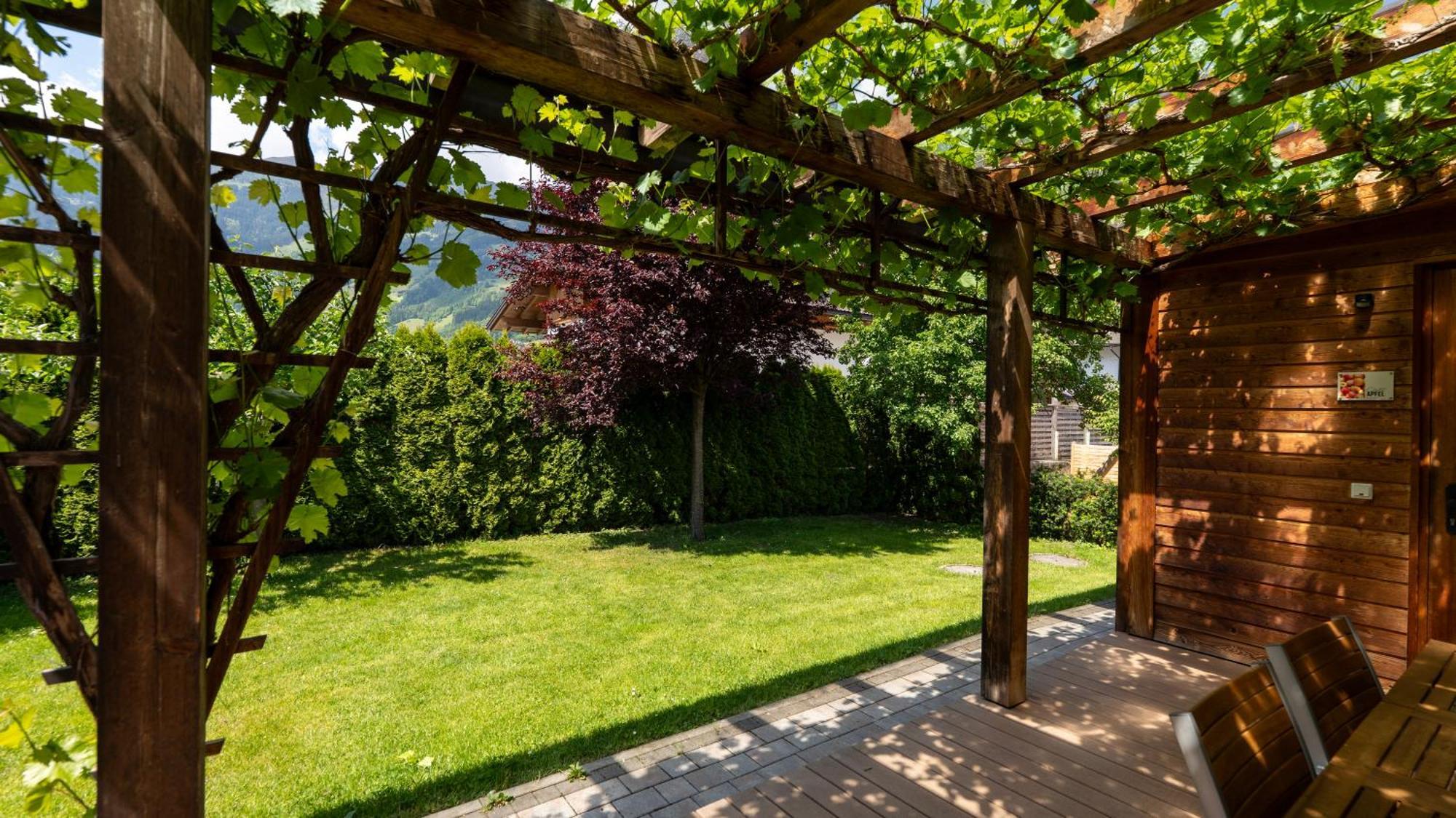 Apparthaus & Chalets Hofer Zell am Ziller Bagian luar foto