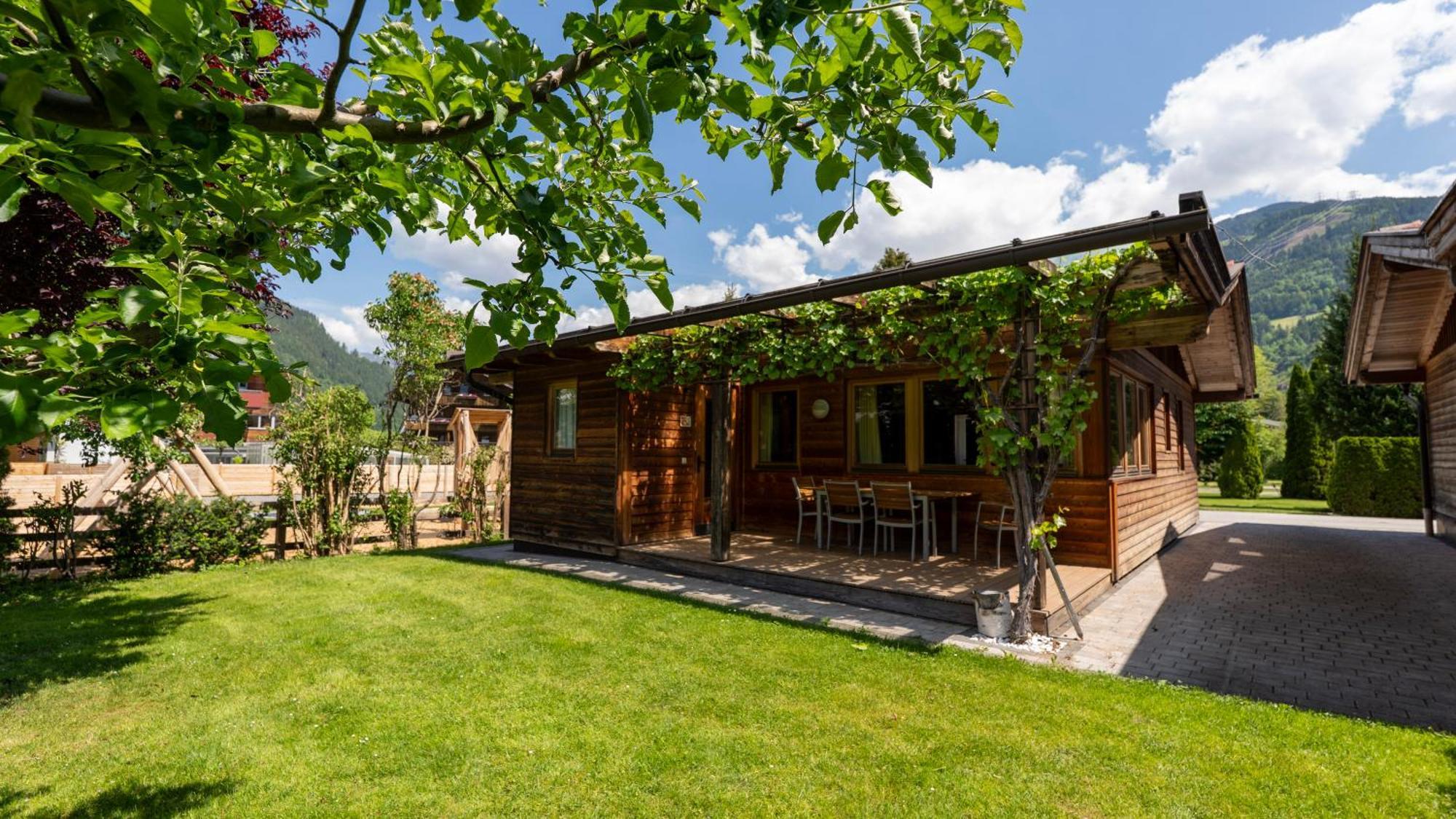 Apparthaus & Chalets Hofer Zell am Ziller Bagian luar foto