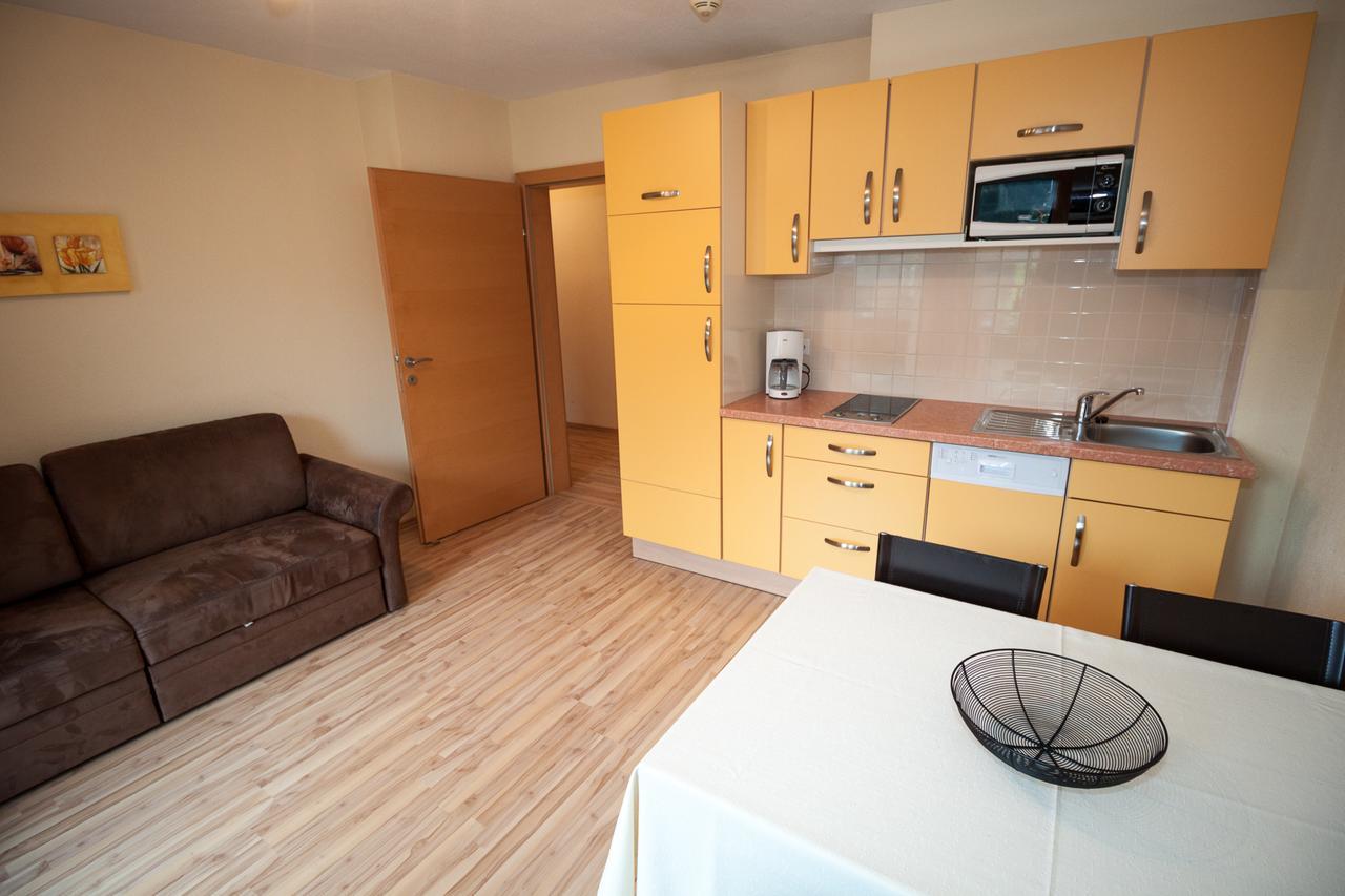 Apparthaus & Chalets Hofer Zell am Ziller Bagian luar foto